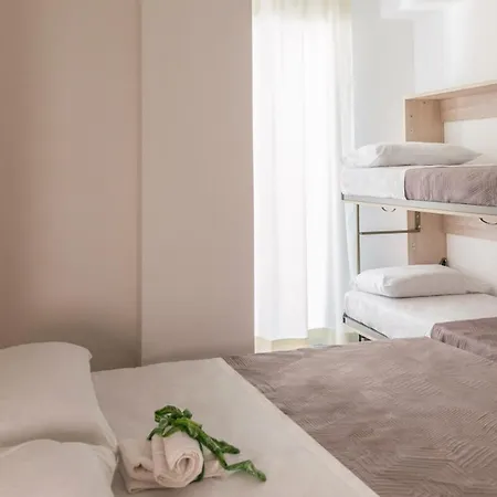 Stern Porto San Giorgio