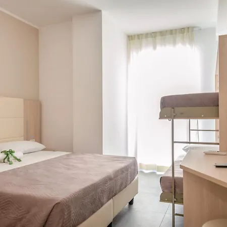 Stern 3* Porto San Giorgio